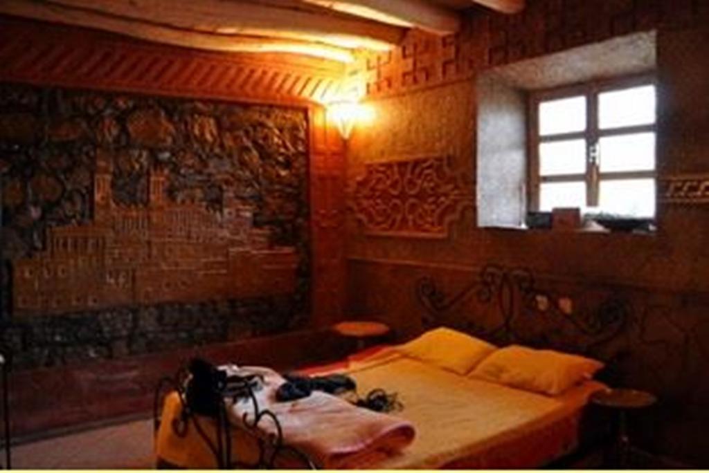 Riad La Fibule Berbere Tabant Екстериор снимка