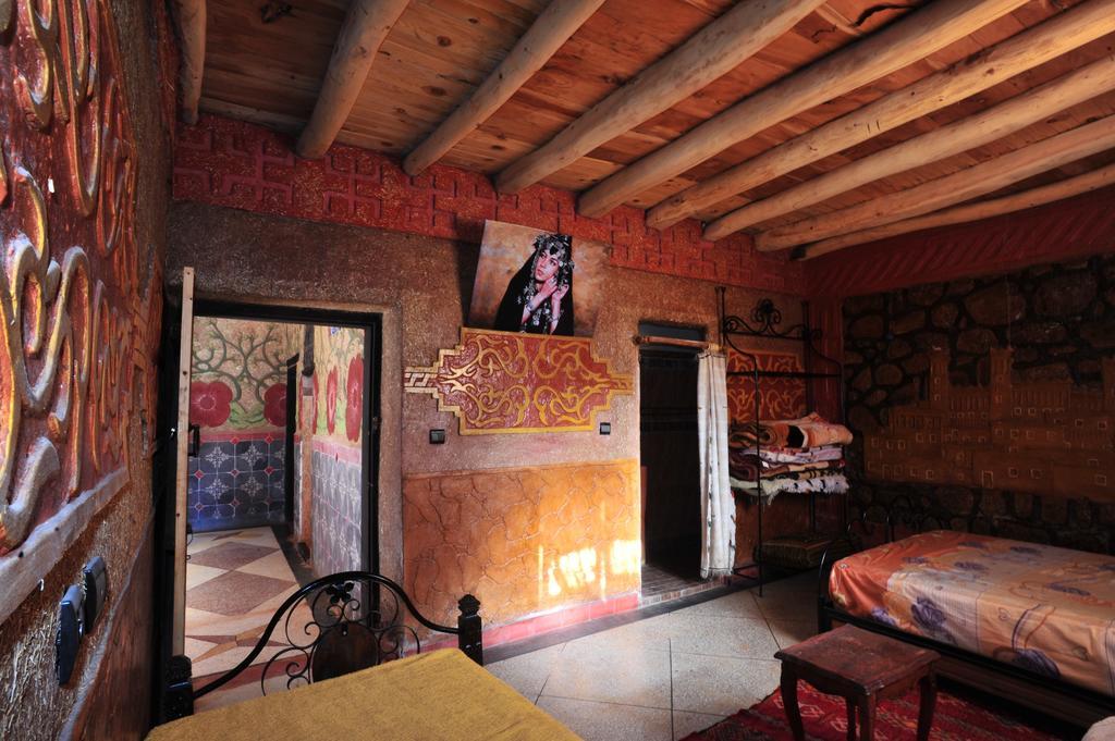 Riad La Fibule Berbere Tabant Стая снимка